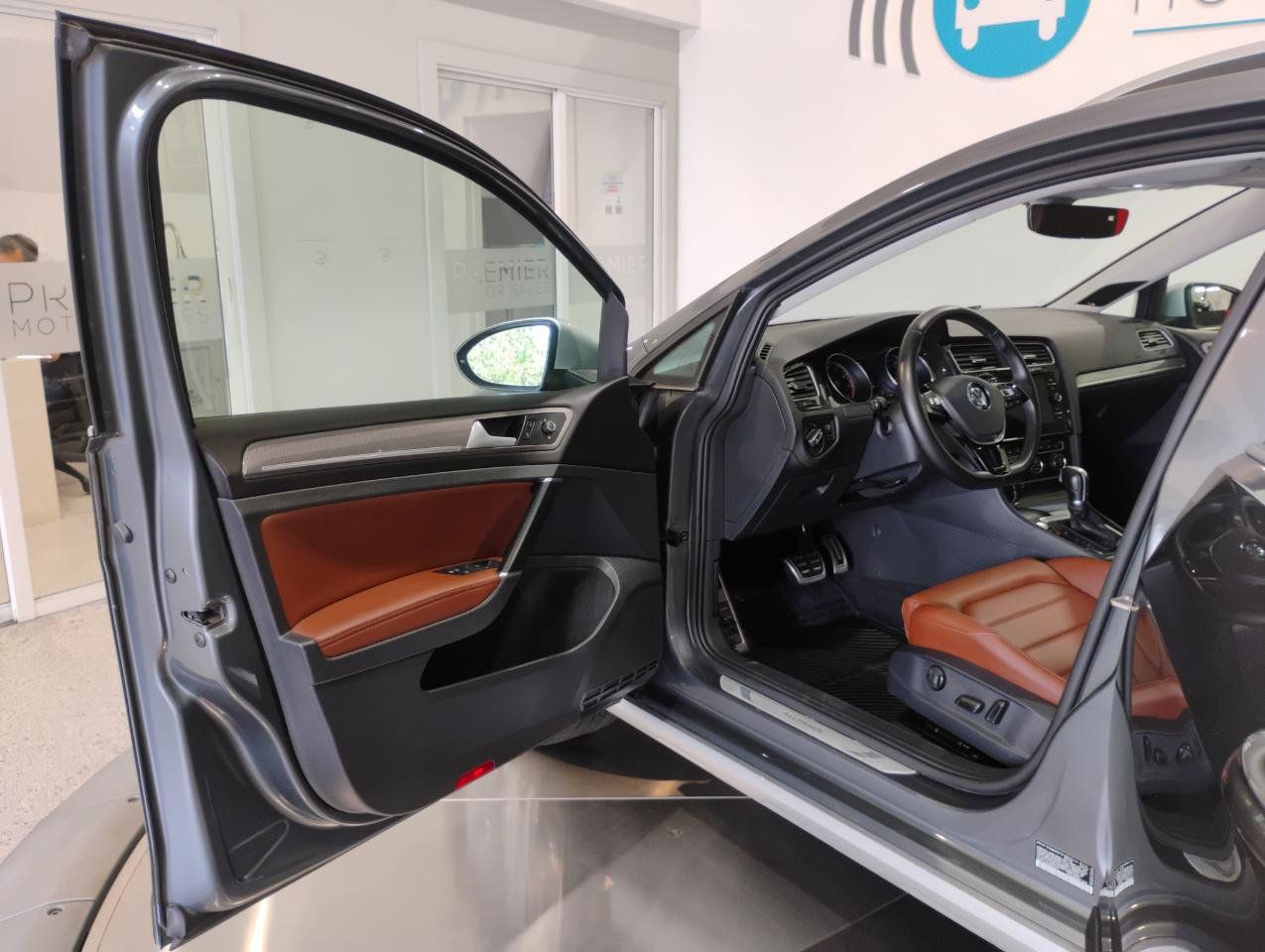 Used 2019 Volkswagen Golf Alltrack SE AWD/4WD image 20