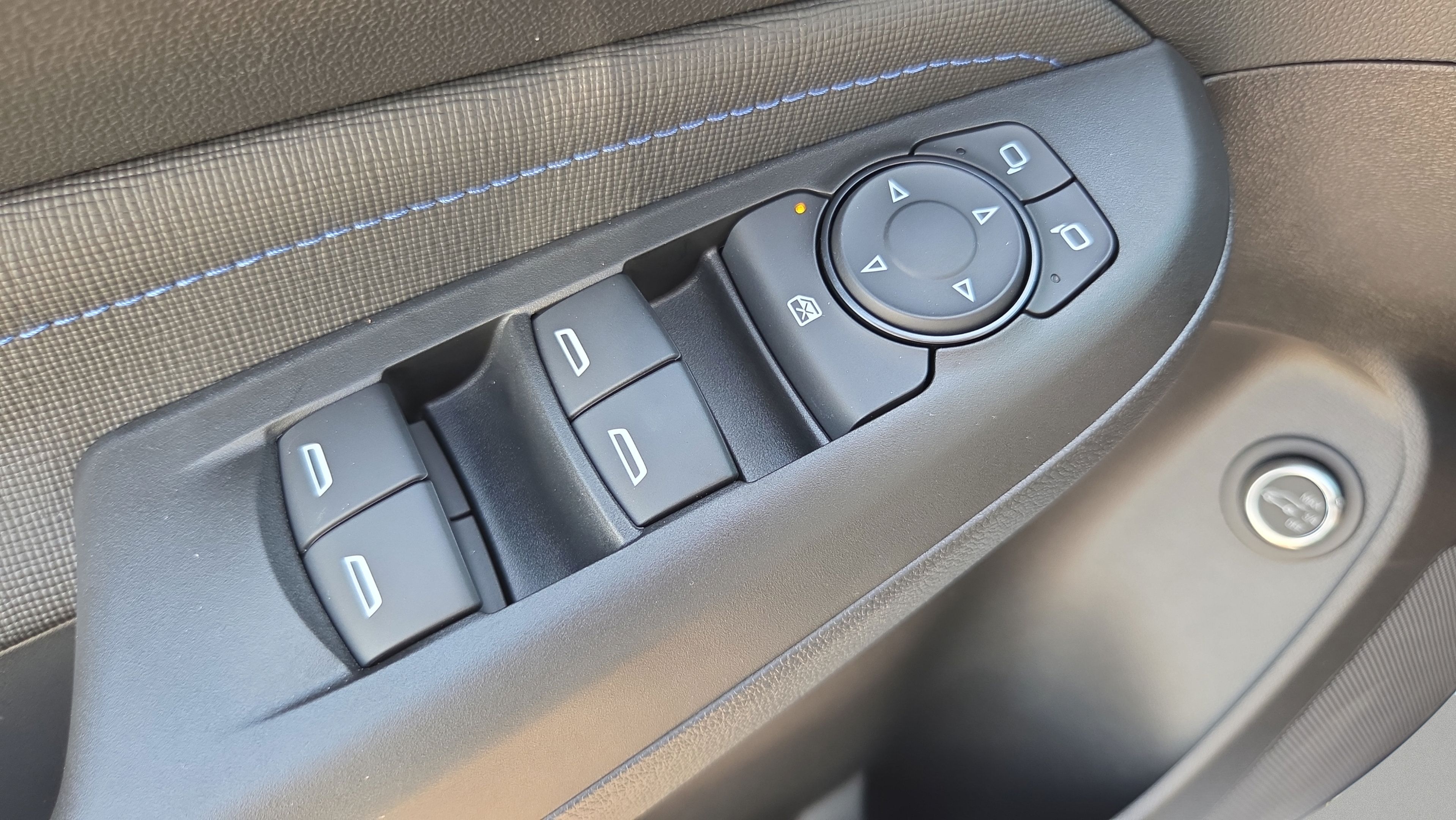 New 2026 Buick Envista Sport Touring w/ Convenience I Package FWD image 29