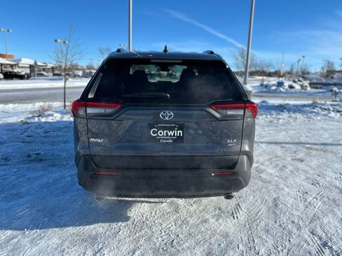 Used 2025 Toyota RAV4 XLE image 6
