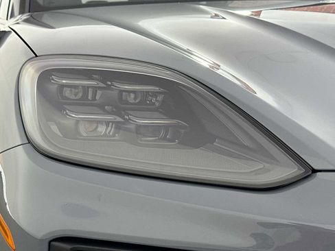 New 2025 Porsche Cayenne GTS image 41
