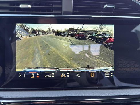 New 2026 GMC Sierra 1500 AT4 w/ AT4 Premium Package image 32