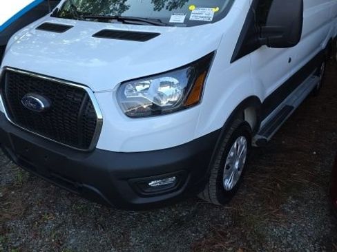 Used 2025 Ford Transit 250 Low Roof w/ Exterior Upgrade Package RWD image 1