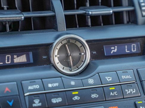 Used 2017 Lexus NX 200t FWD image 17