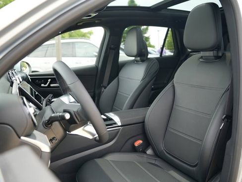 Certified 2026 Mercedes-Benz GLC 300 4MATIC image 39