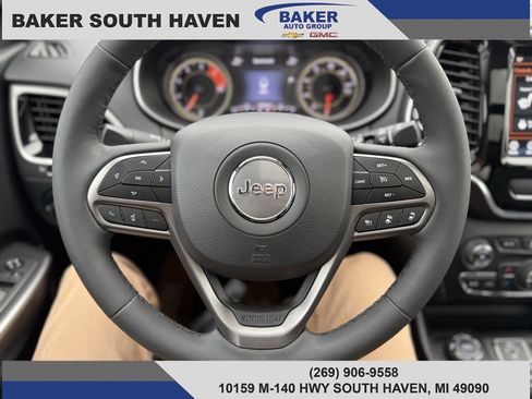 Used 2022 Jeep Cherokee Limited image 15
