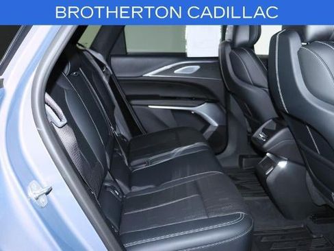 Used 2024 Cadillac Lyriq Luxury AWD/4WD image 32