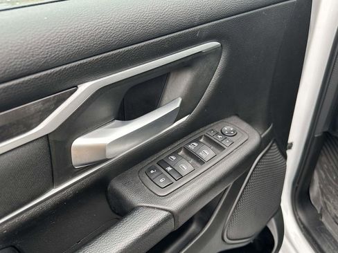 Used 2023 RAM 1500 Big Horn AWD/4WD image 17