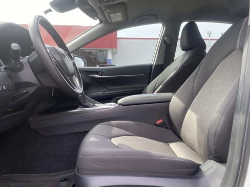 Used 2023 Toyota Camry LE image 15
