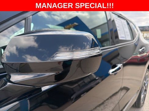 Used 2023 Chevrolet Blazer Premier w/ Driver Confidence II Package FWD image 11