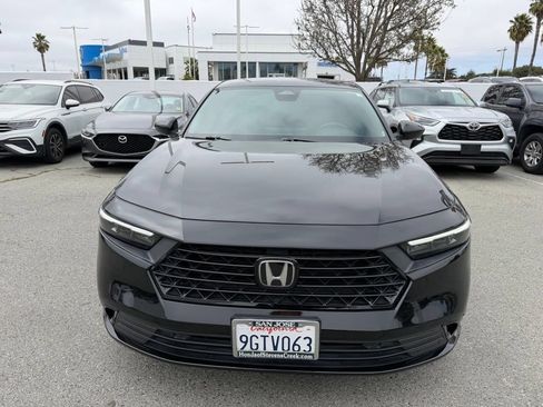 Used 2023 Honda Accord Sport image 4