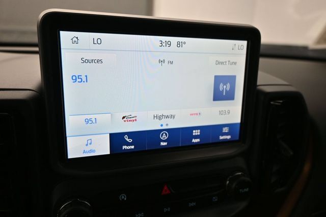 Used 2023 Ford Bronco Sport Outer Banks w/ Tech Package AWD/4WD image 14