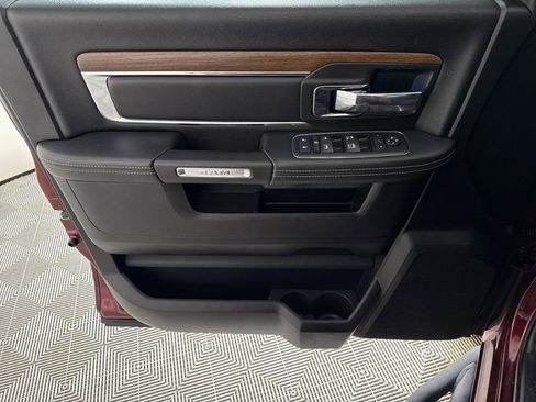 Used 2016 RAM 1500 Laramie image 10