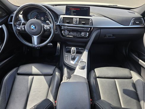 Used 2018 BMW 340i xDrive Sedan AWD/4WD image 9