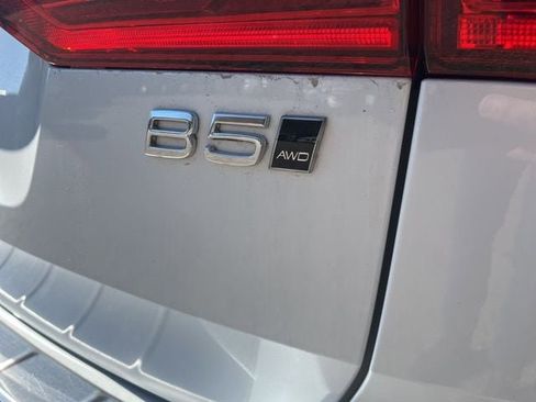 Certified 2023 Volvo XC60 B5 Plus AWD/4WD image 15
