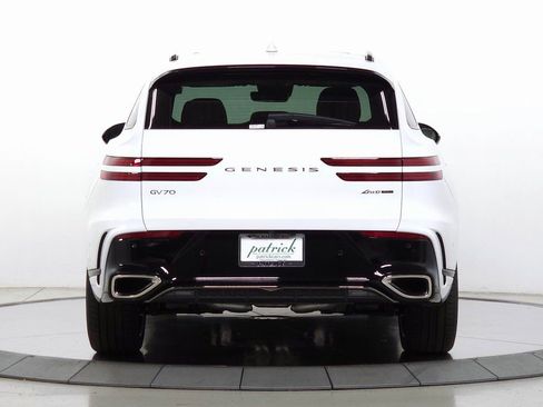 Used 2026 Genesis GV70 3.5T Sport Prestige image 7