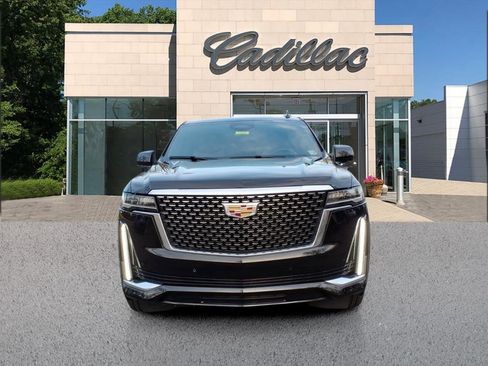 Certified 2024 Cadillac Escalade ESV Premium Luxury w/ Performance Package image 8