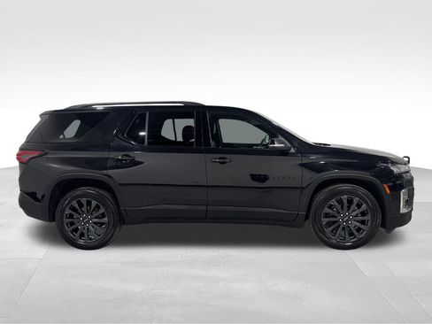 Used 2023 Chevrolet Traverse RS AWD/4WD image 22