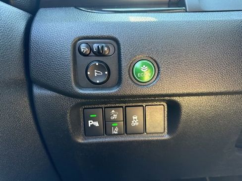 Used 2021 Honda Pilot Black Edition image 10
