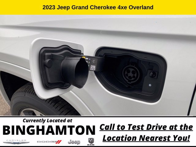 New 2023 Jeep Grand Cherokee Overland w/ Luxury Tech Group IV AWD/4WD image 29