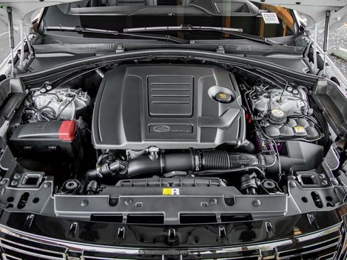 New 2026 Land Rover Range Rover Velar Dynamic SE image 31