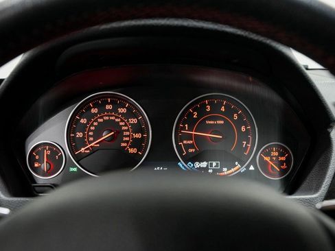 Used 2017 BMW 330i xDrive 330i xDrive image 12