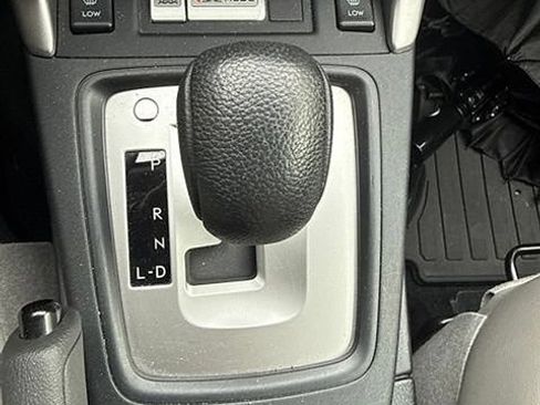 Used 2016 Subaru Forester 2.5i Limited AWD/4WD image 14