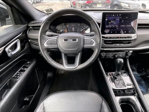 Used 2022 Jeep Compass Altitude image 5