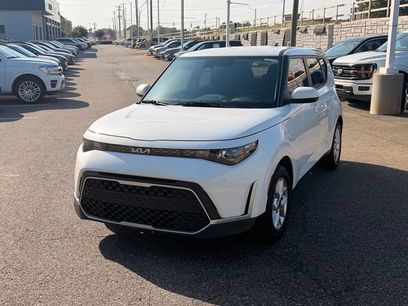Used 2024 Kia Soul LX w/ Option Group 015