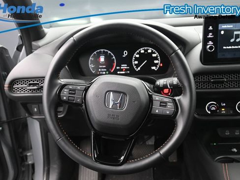 Certified 2026 Honda HR-V Sport image 28
