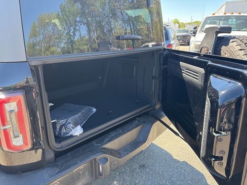 Used 2024 Ford Bronco Outer Banks image 27