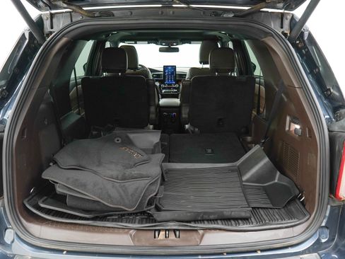 Used 2024 Ford Explorer King Ranch w/ Technology Package AWD/4WD image 19