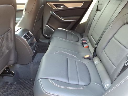 New 2026 Jaguar F-PACE R-Dynamic S image 5