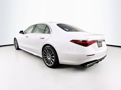 New 2025 Mercedes-Benz S 580 4MATIC Sedan image 5