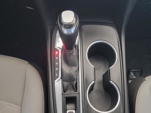 Used 2020 Chevrolet Equinox LS w/ LS Convenience Package image 25