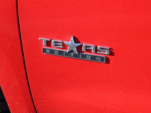 Used 2021 Chevrolet Silverado 1500 RST image 3