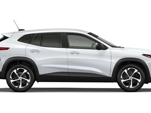 New 2026 Chevrolet Trax RS w/ Driver Confidence Package FWD image 24