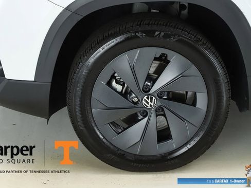 Used 2025 Volkswagen Taos S FWD image 5