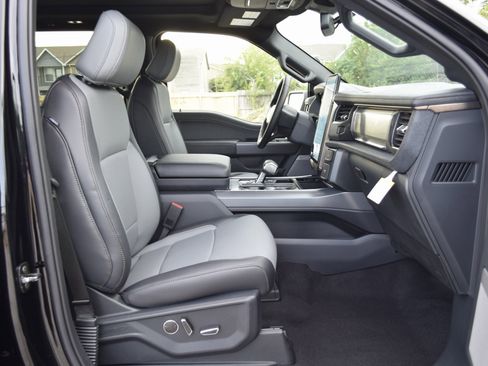 New 2025 Ford F150 Lightning Lariat image 23