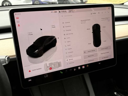 Used 2023 Tesla Model Y Long Range AWD/4WD image 42