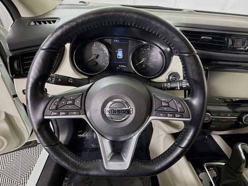 Certified 2022 Nissan Rogue Sport SV image 20