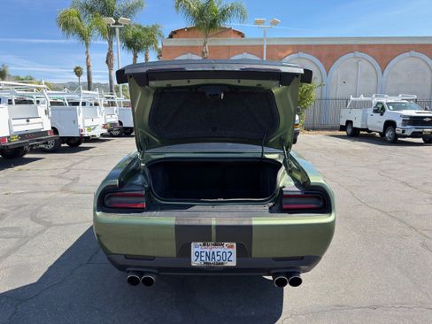 Used 2018 Dodge Challenger SXT w/ Blacktop Package image 13