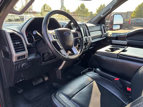 Used 2019 Ford F250 Lariat w/ Chrome Package AWD/4WD image 14