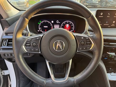 Used 2023 Acura MDX SH-AWD w/ Advance Package image 11