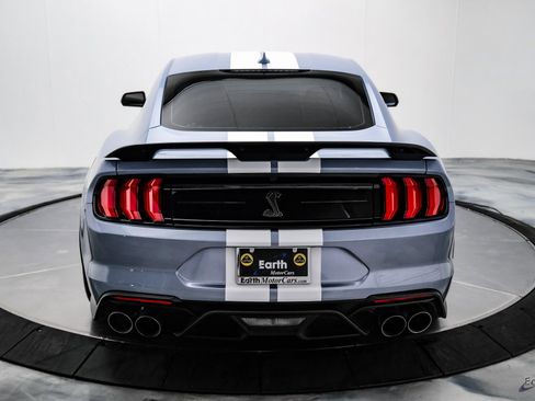 Used 2022 Ford Mustang Shelby GT500 w/ Technology Package image 9