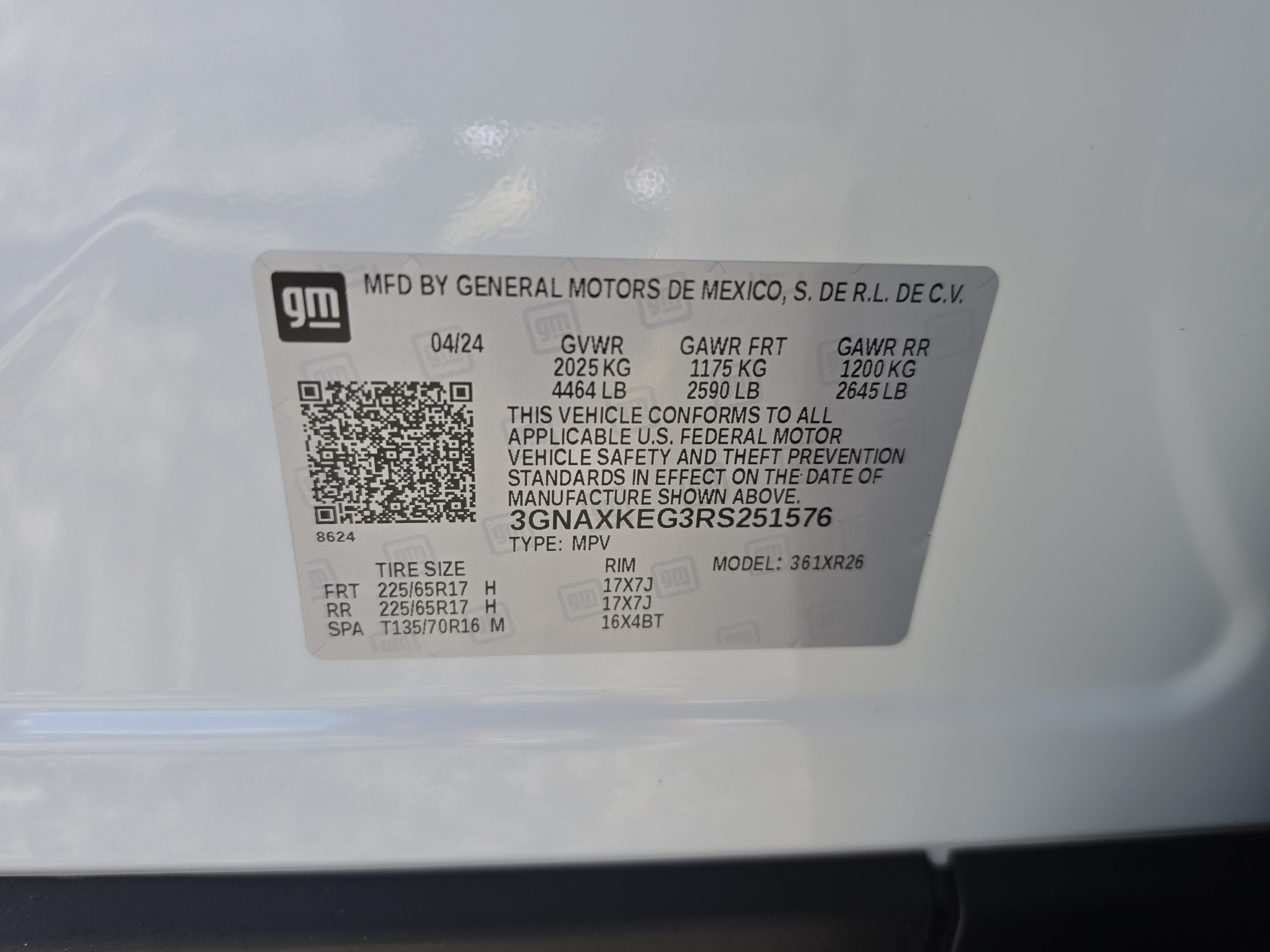 Used 2024 Chevrolet Equinox LT w/ LPO, Cargo Package FWD image 41