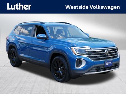Used 2025 Volkswagen Atlas SE