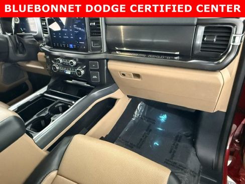 Used 2024 Ford F250 Lariat w/ Lariat Ultimate Package AWD/4WD image 17