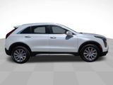 Used 2022 Cadillac XT4 Premium Luxury image 4