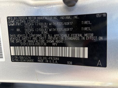 Used 2018 Toyota Sienna XLE FWD image 33