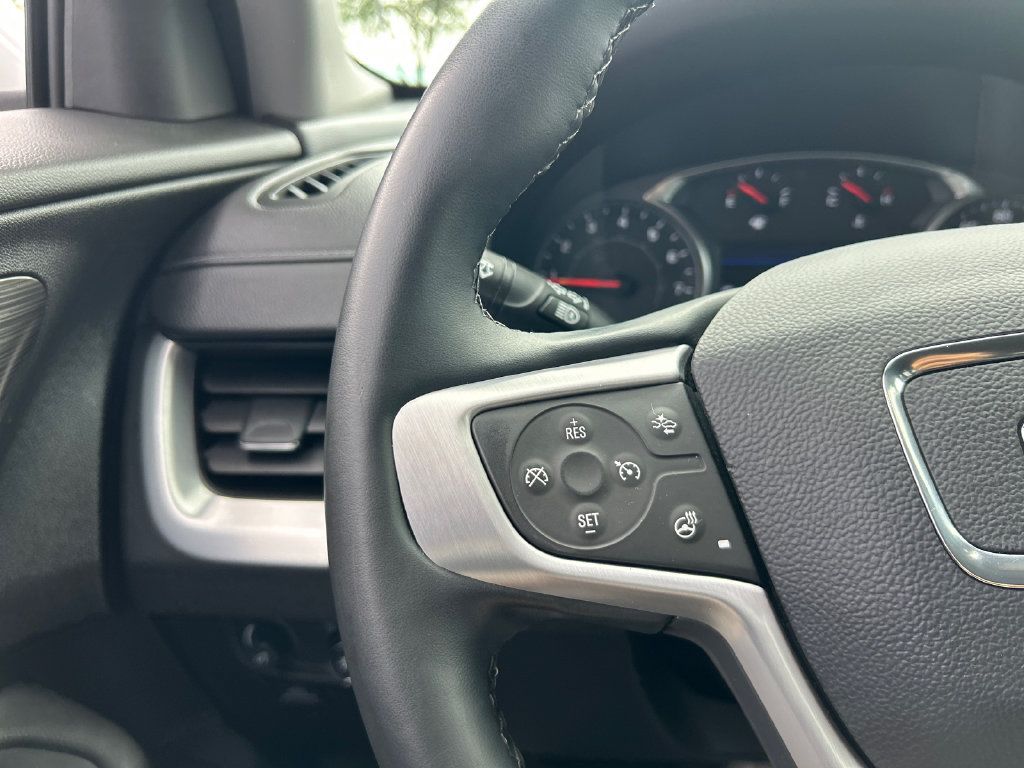 Certified 2023 GMC Terrain SLT FWD image 22